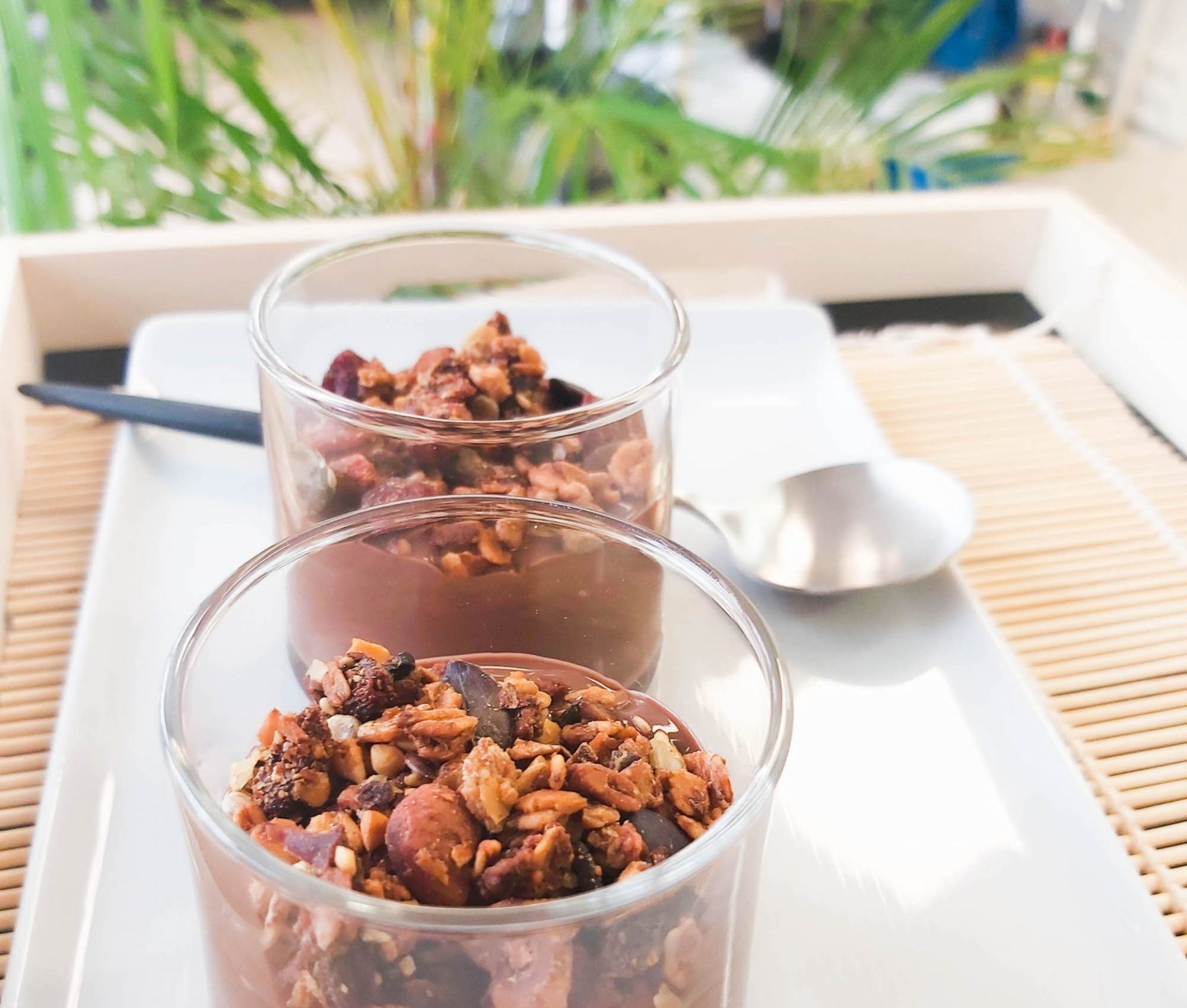 Image for Verrine au chocolat et granola maison